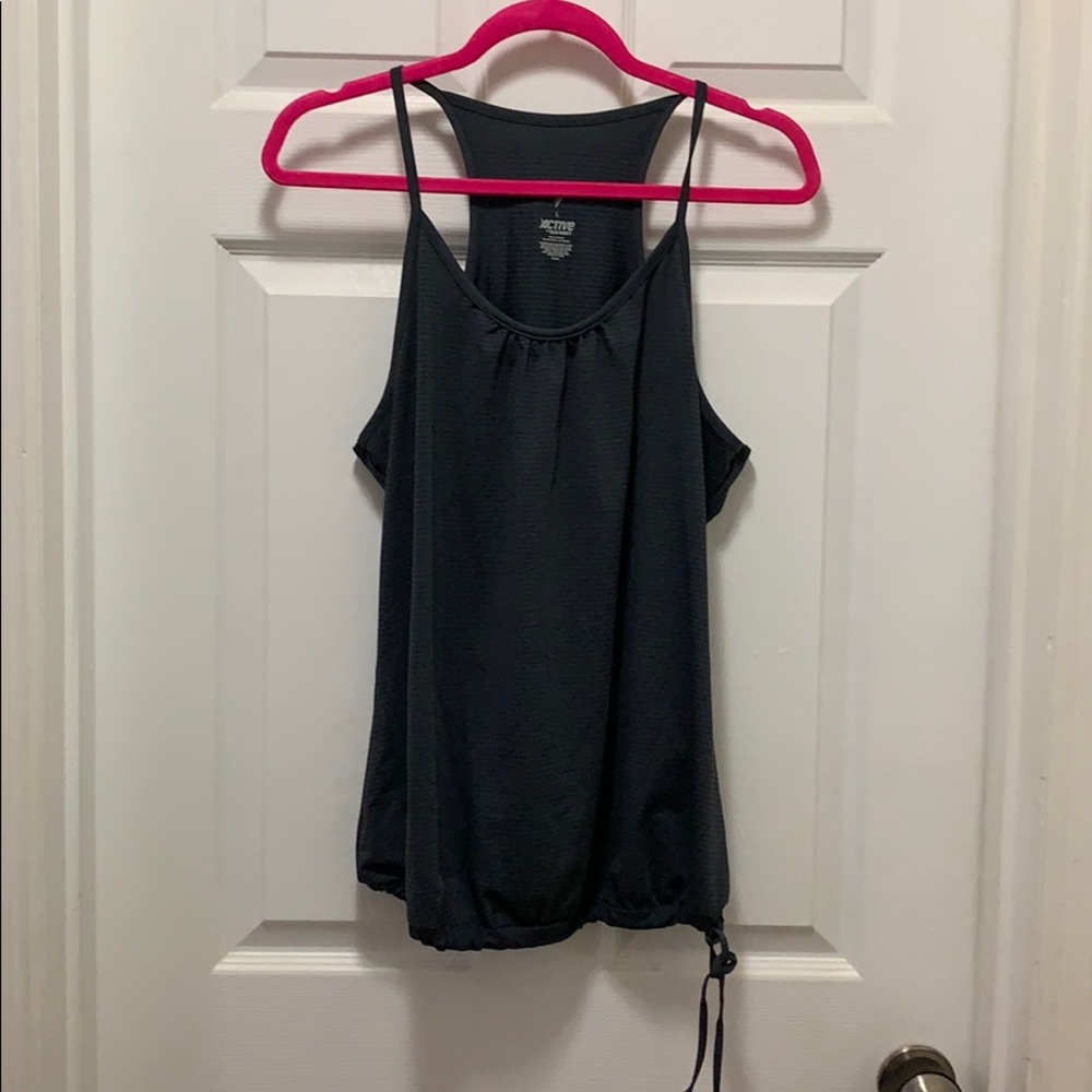 Old navy active tank
